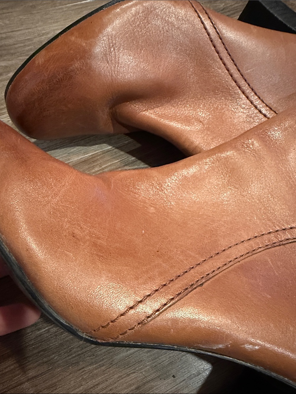 Clarks Chestnut Leather Ankle Boot with Buckle Size 8 - Picture 2 of 8
